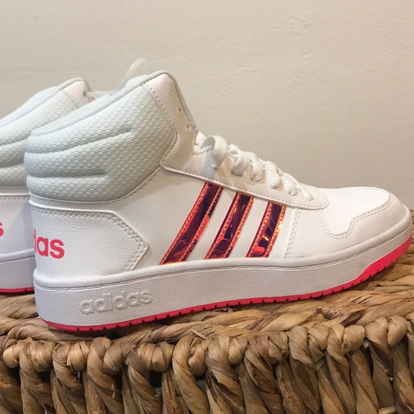 SOLD! ADIDAS BRAND NEW Tennis Shoes with tag - Picture 8 of 8